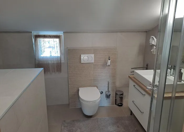 Διαμέρισμα N & V *